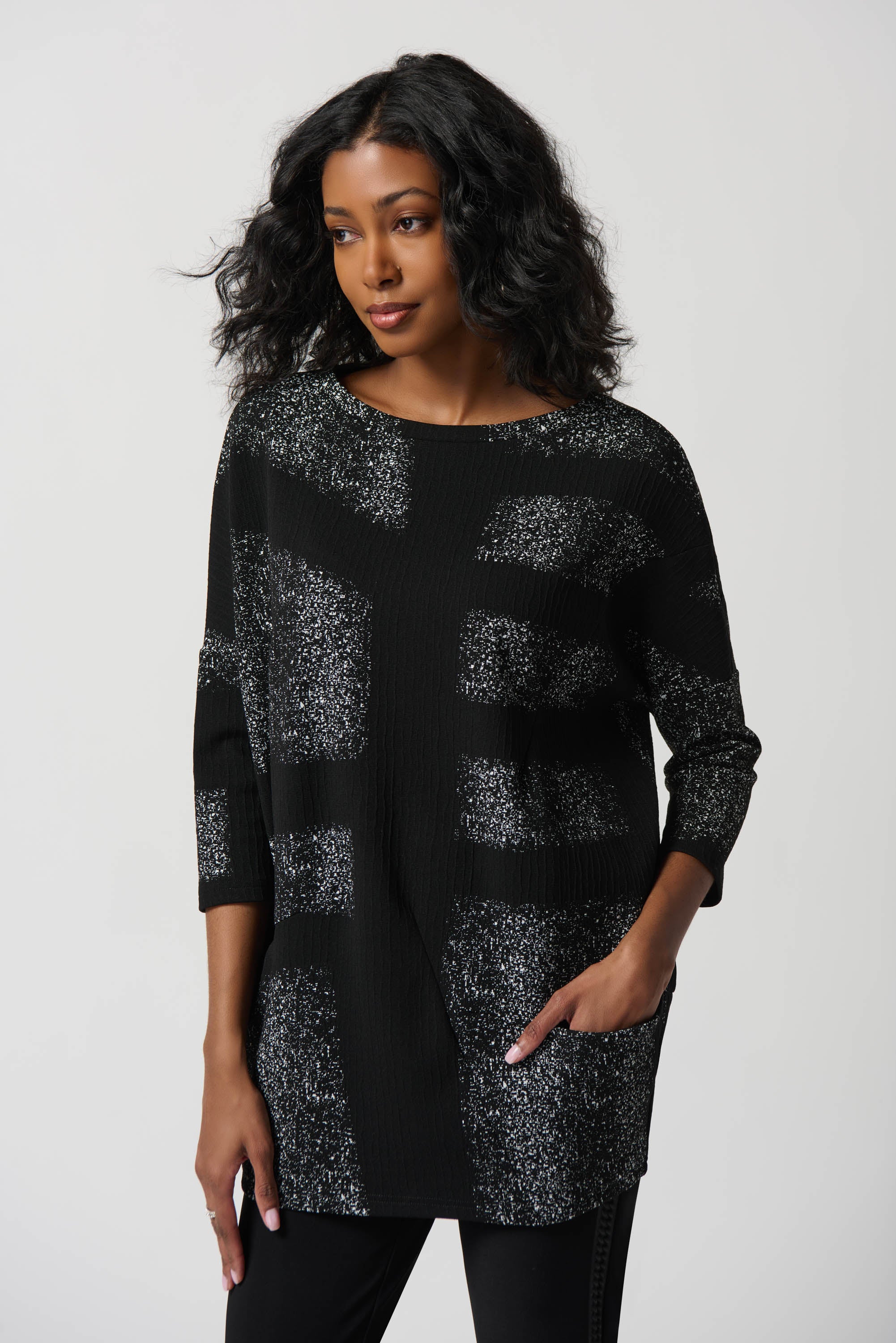 Joseph Ribkoff Pull On Capri Black 231124 – A Passion for Fashion Inc.