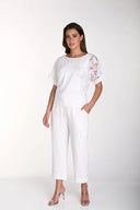 Frank Lyman Off-White Capri Pants Style 241190