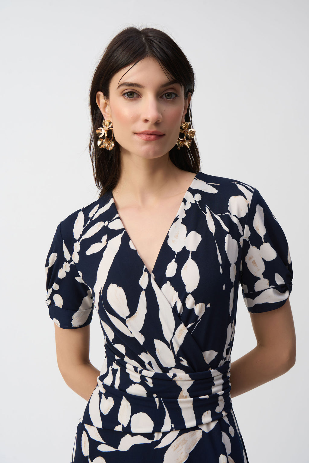 JOSEPH RIBKOFF MIDNIGHT BLUE/BEIGE ABSTRACT PRINT WRAP DRESS STYLE 251014