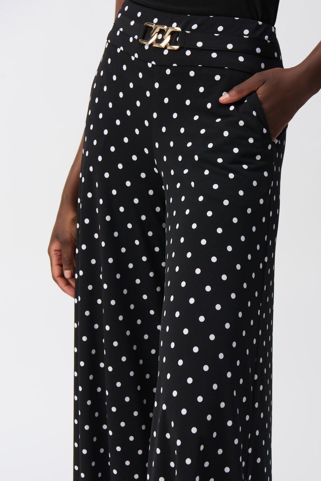 Joseph Ribkoff Black/Vanilla Dot Print Pull-On Culotte Pants Style 251040