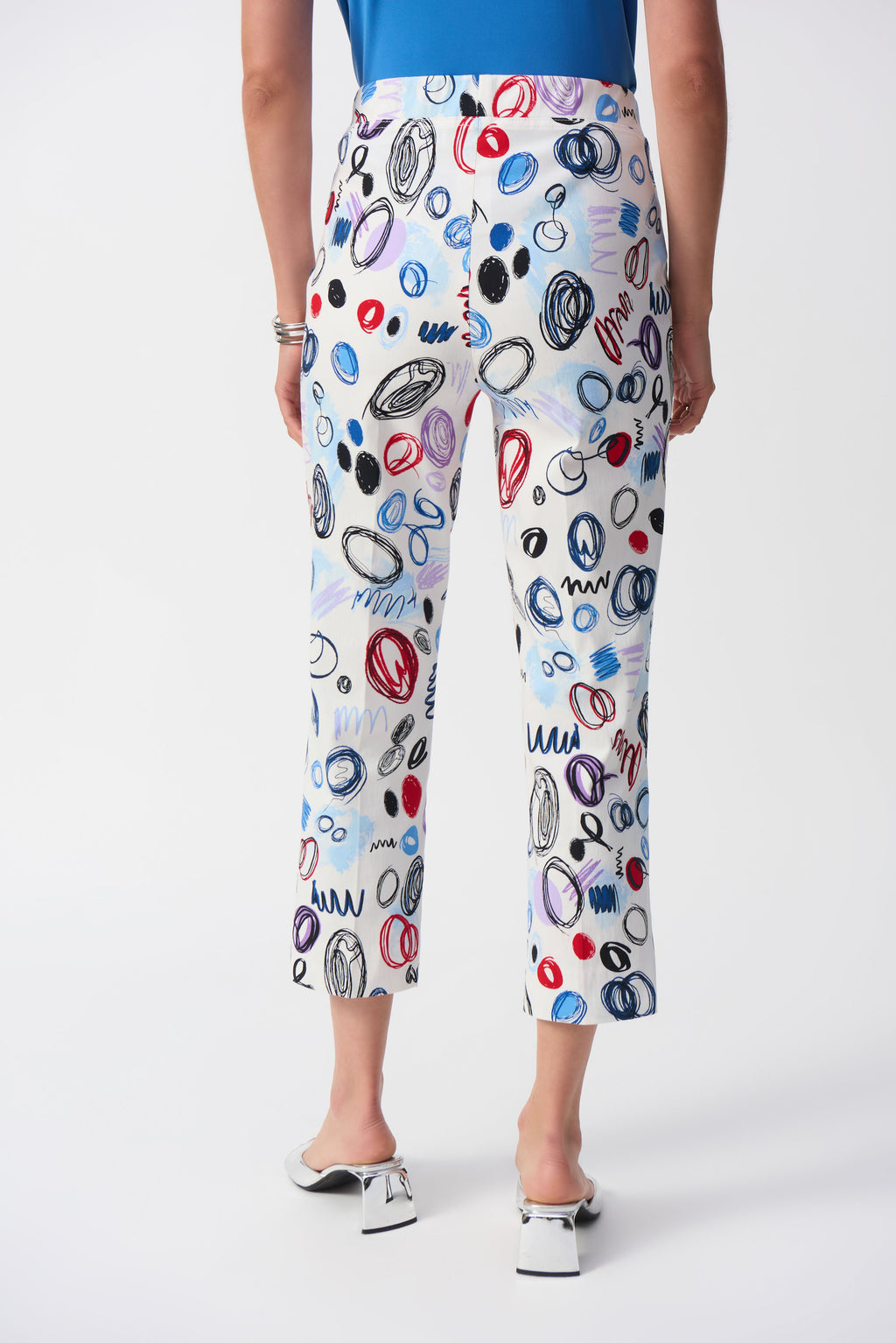 JOSEPH RIBKOFF VANILLA/MULTI ABSTRACT PRINT CROP PANTS STYLE 251221