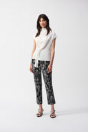 JOSEPH RIBKOFF BLACK/VANILLA CONVERSATIONAL PRINT CROP PANTS STYLE 251224