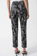 JOSEPH RIBKOFF BLACK/VANILLA CONVERSATIONAL PRINT CROP PANTS STYLE 251224